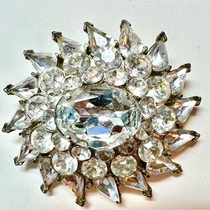 White Rhinestone Dubarry Fifth Avenue DFA 40’s -50’s Gorgeous Layered Brooch